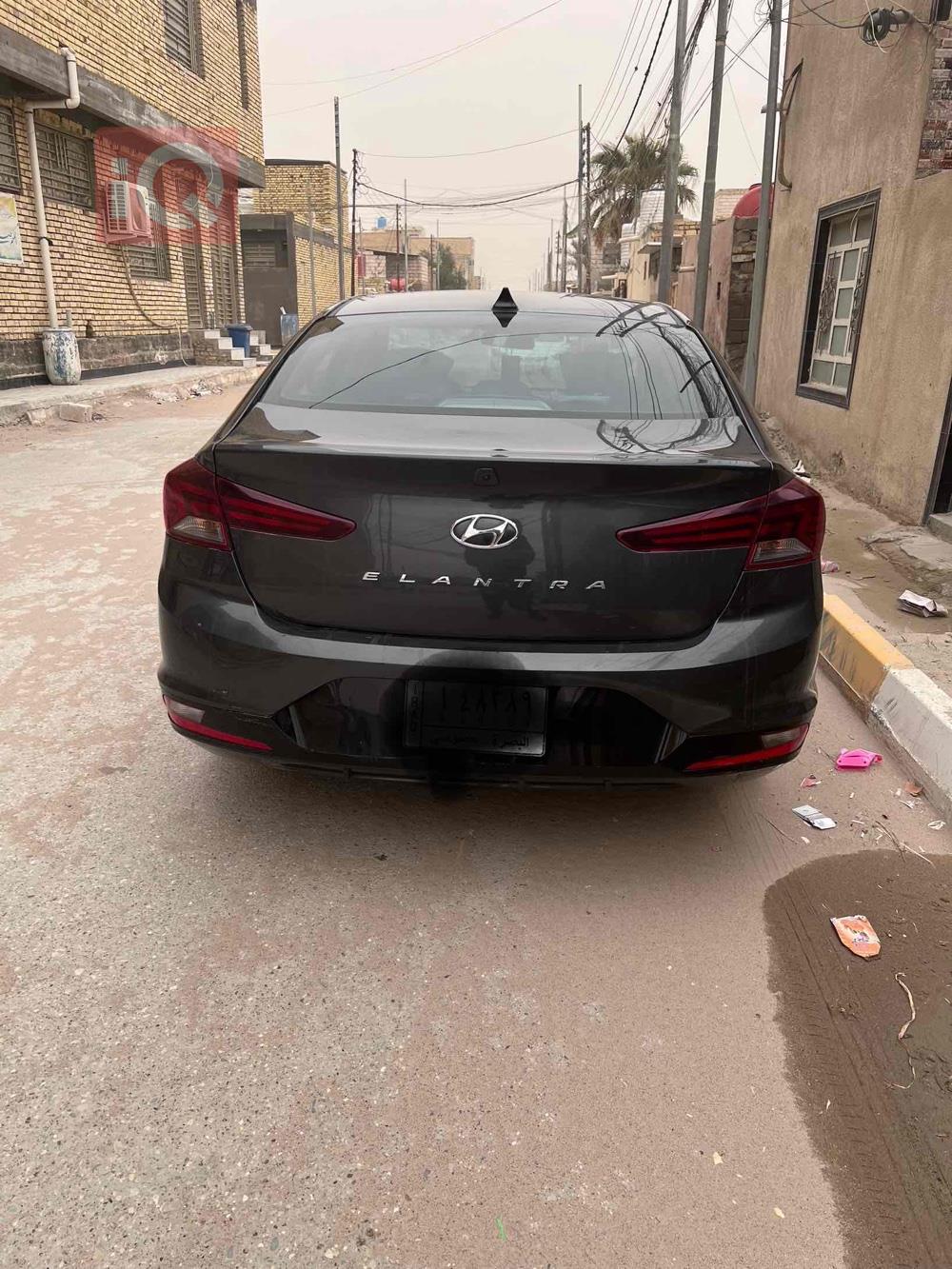 هيونداي النترا
